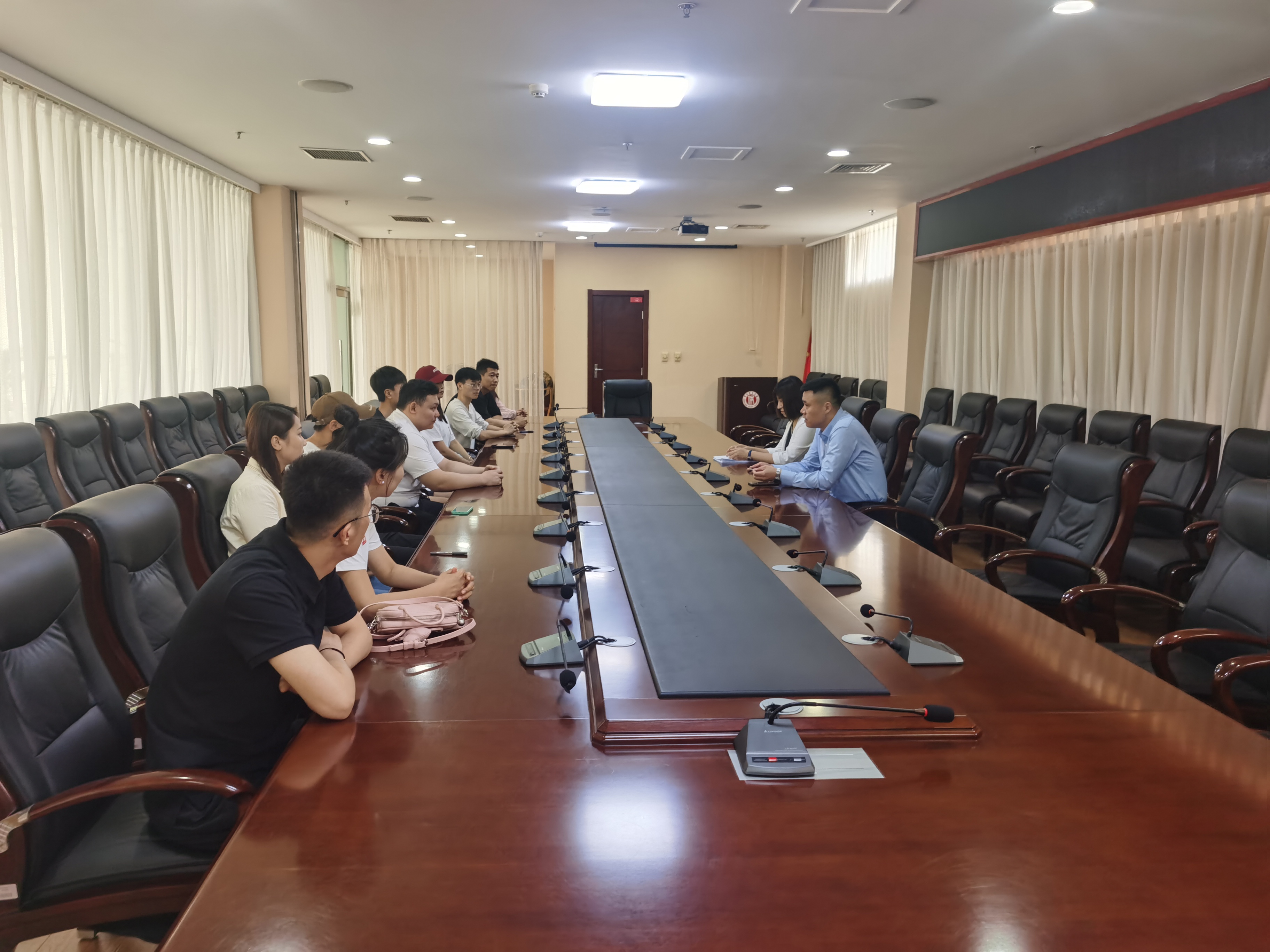 ug环球官方线路图片