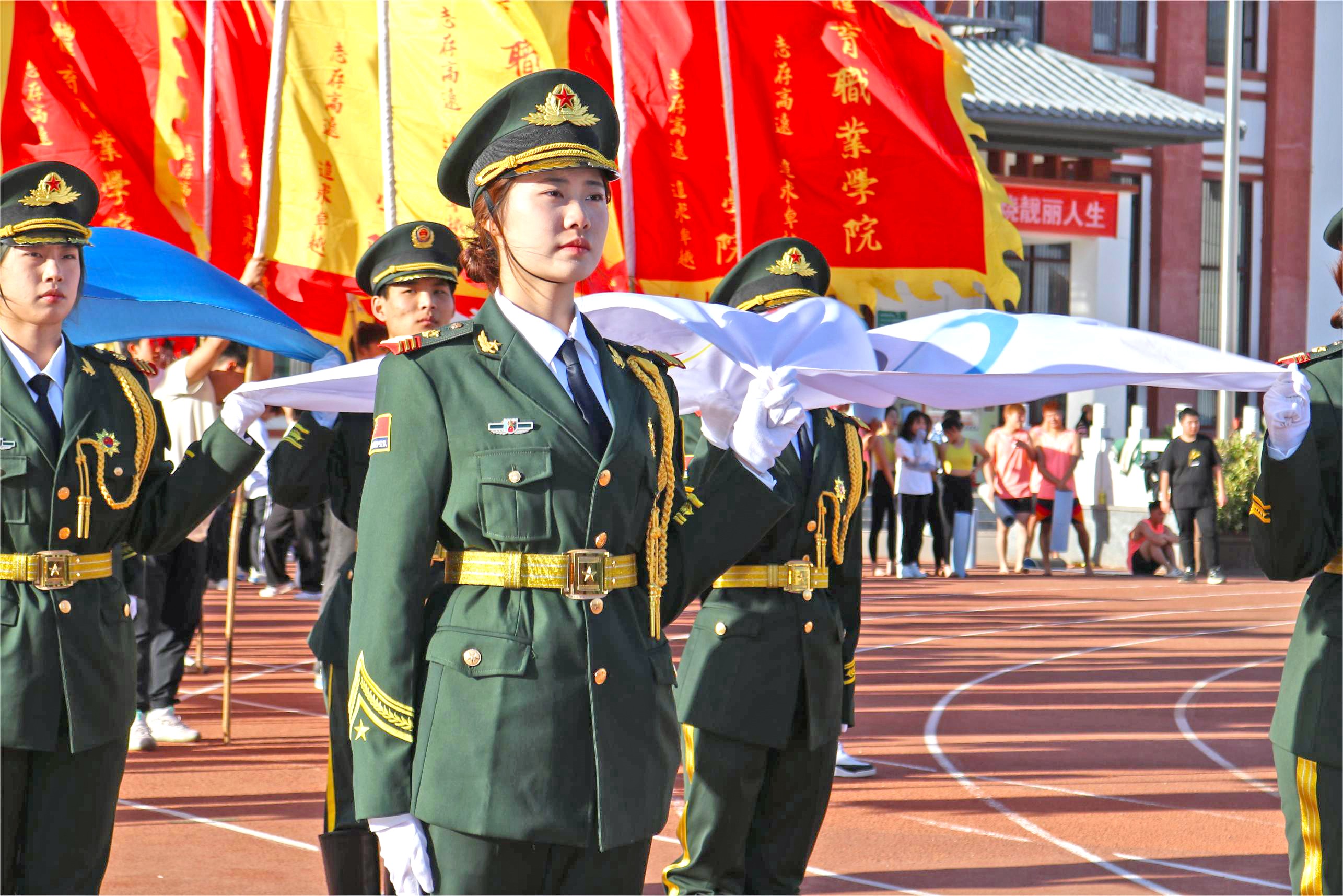 ug环球指定入口图片