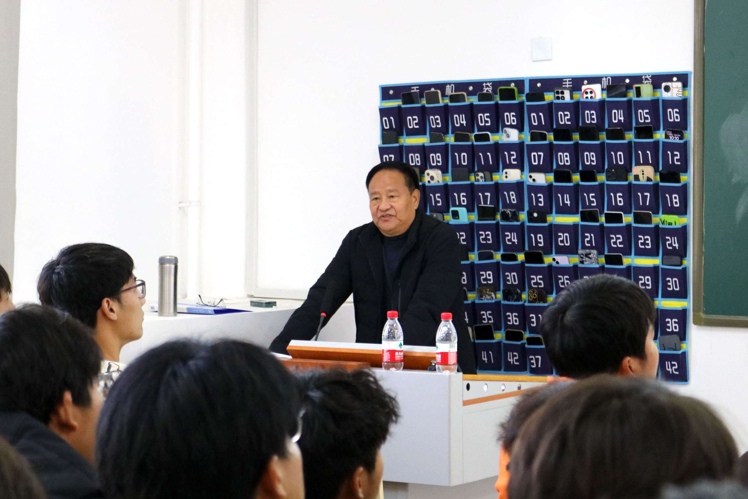 ug环球备用网址图片