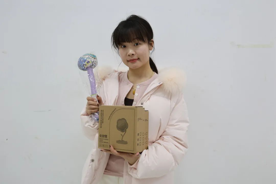 ug环球直播图片
