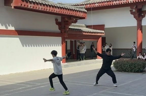 ug环球平台图片