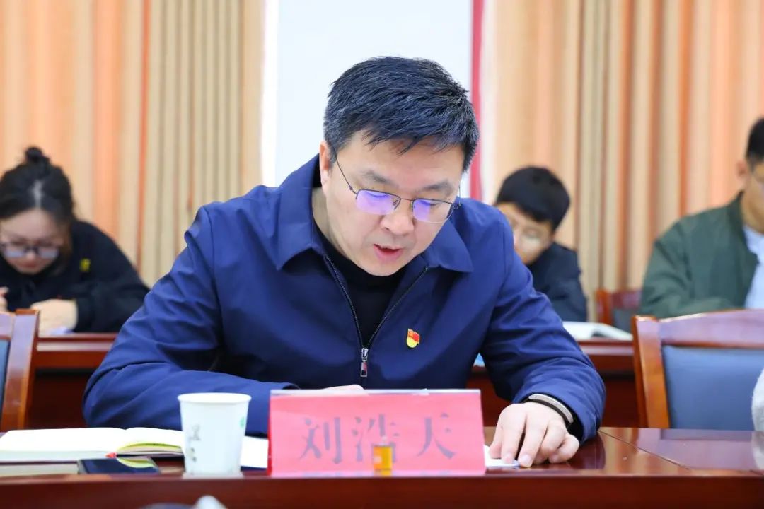 ug环球APP下载图片