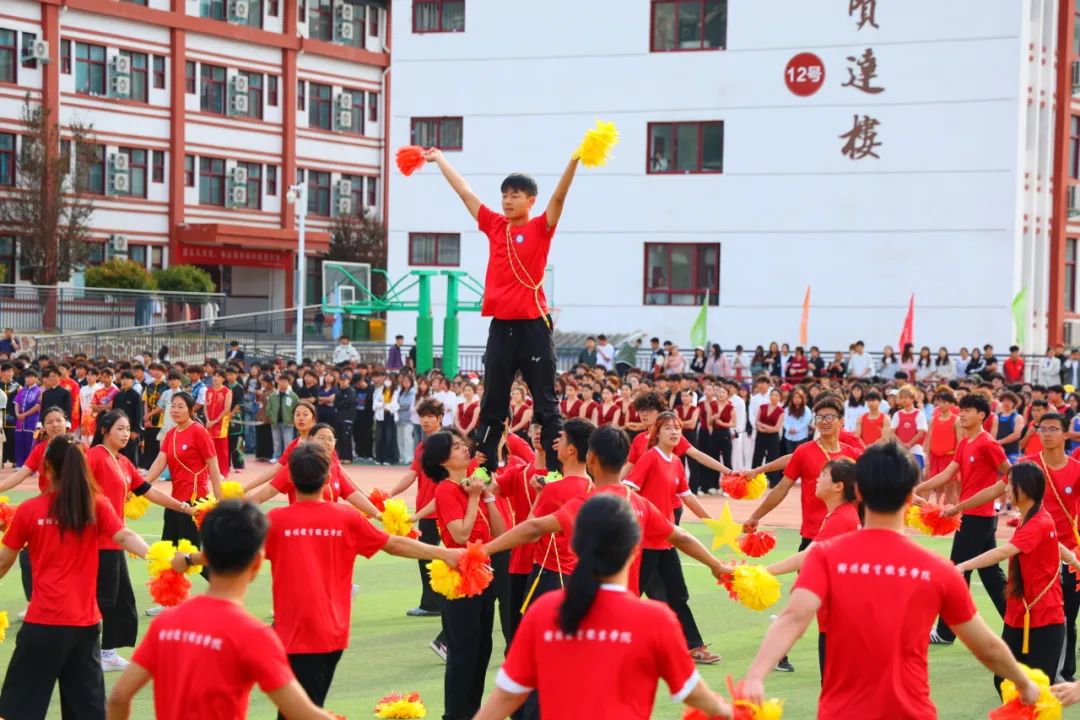 ug环球APP下载图片