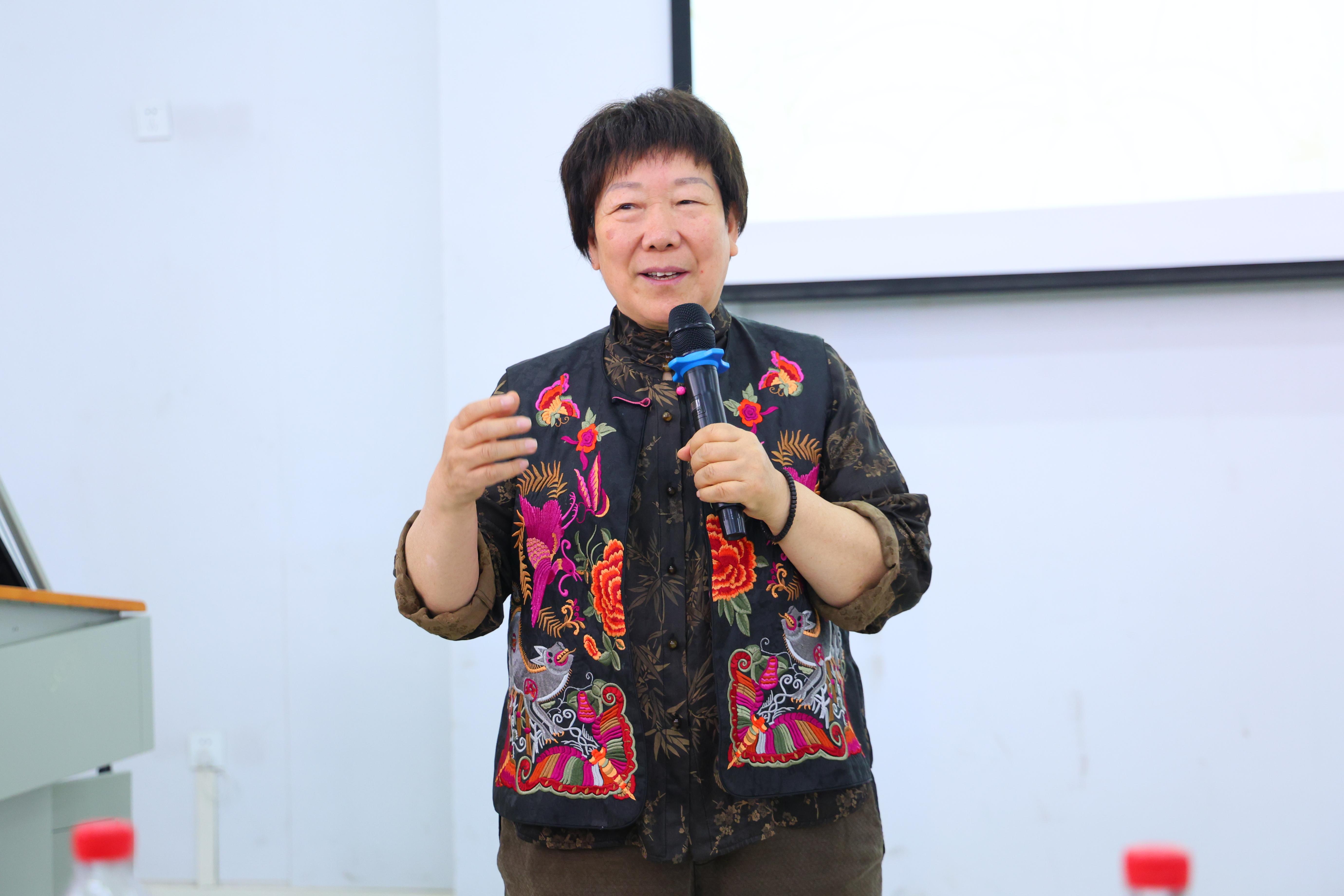 ug环球客户端图片