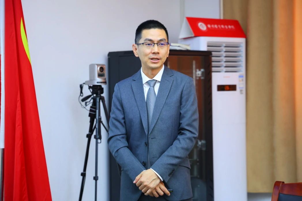 ug环球备用网址图片