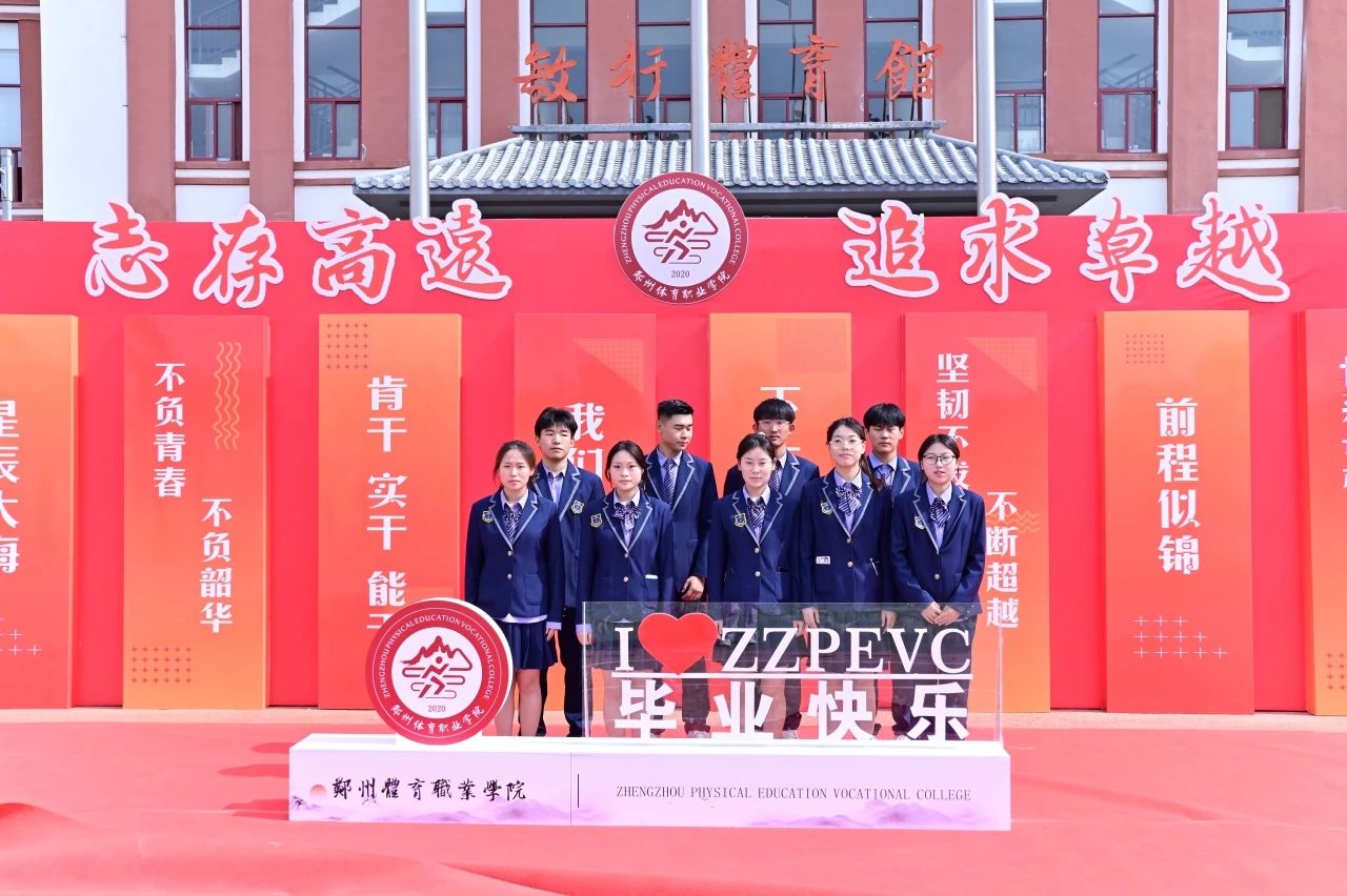 ug环球手机版图片