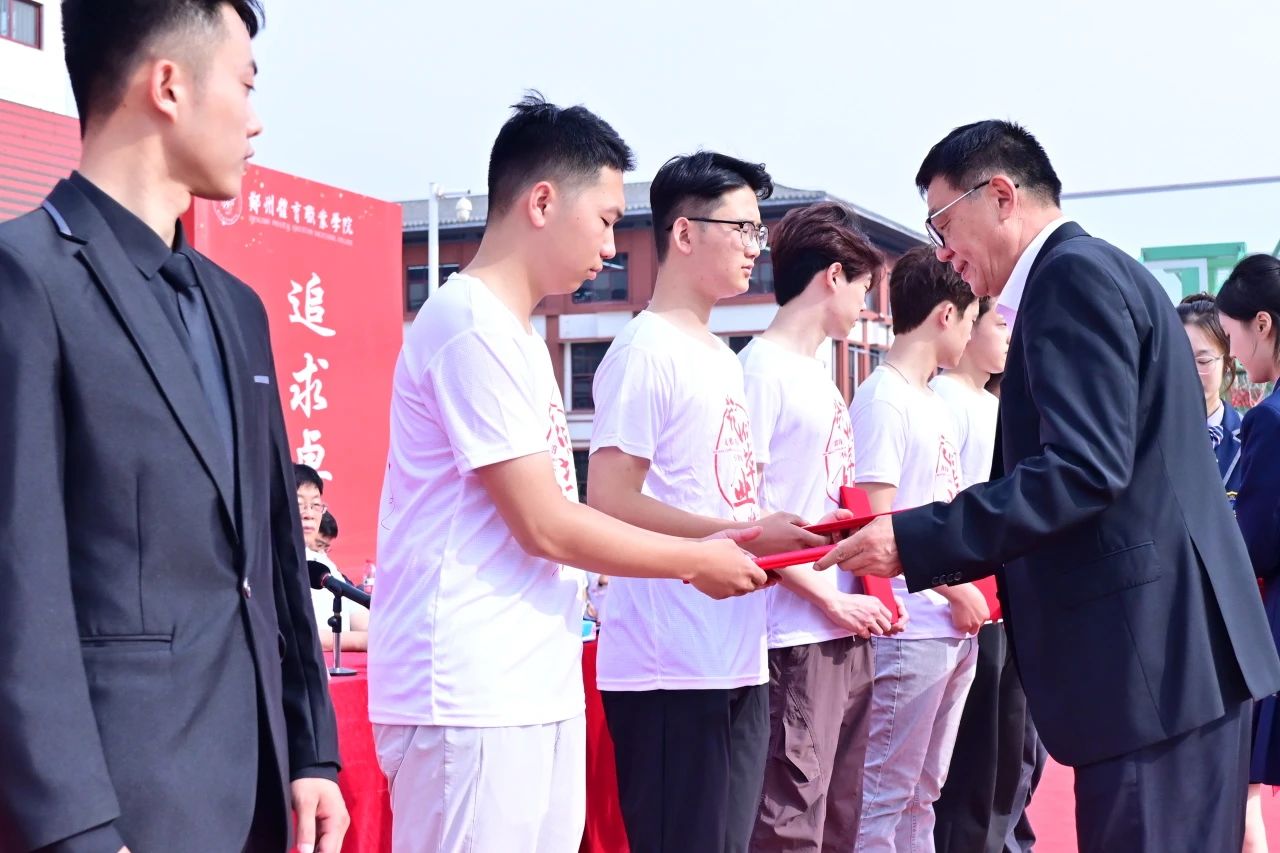 ug环球备用网址图片