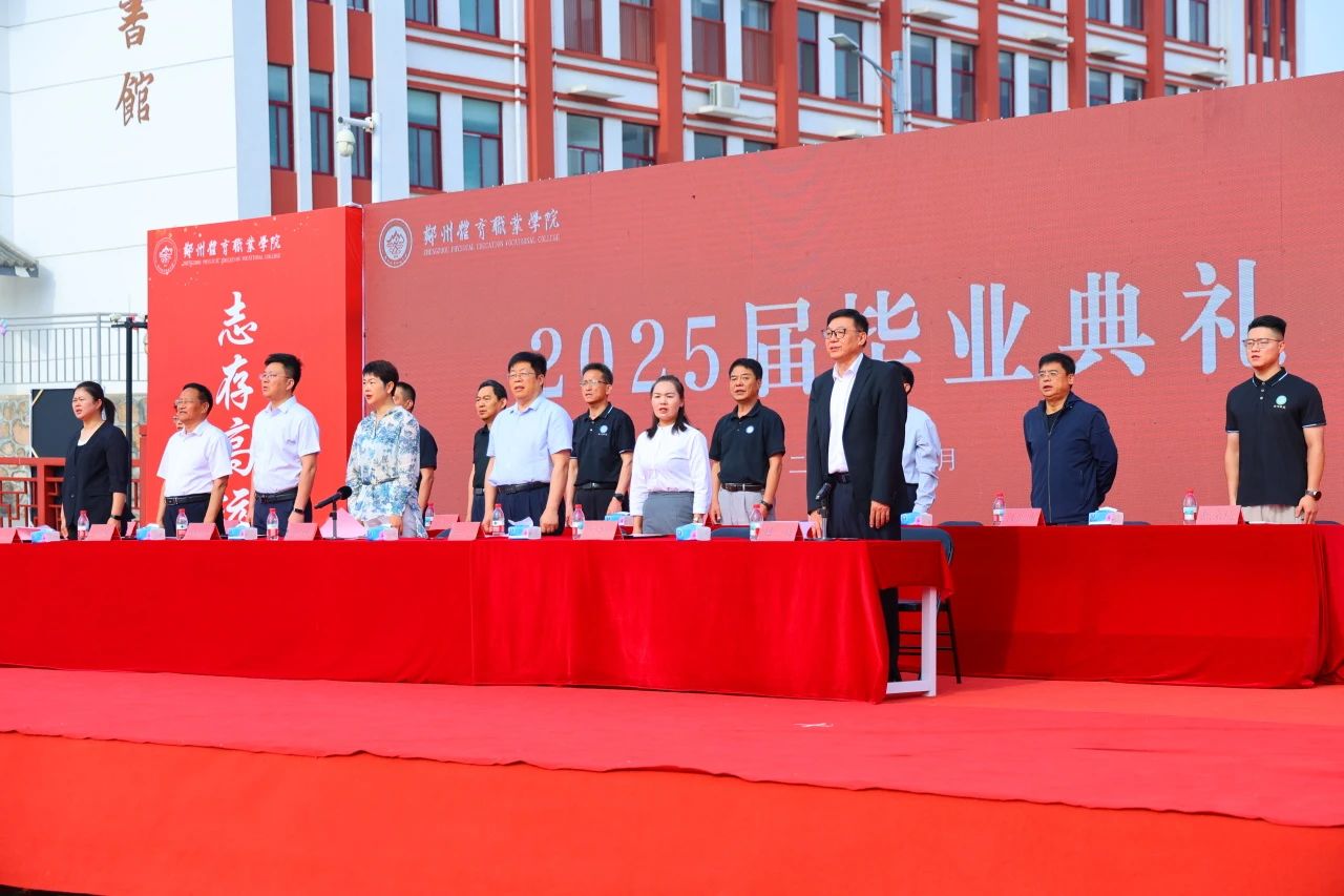 ug环球手机版图片