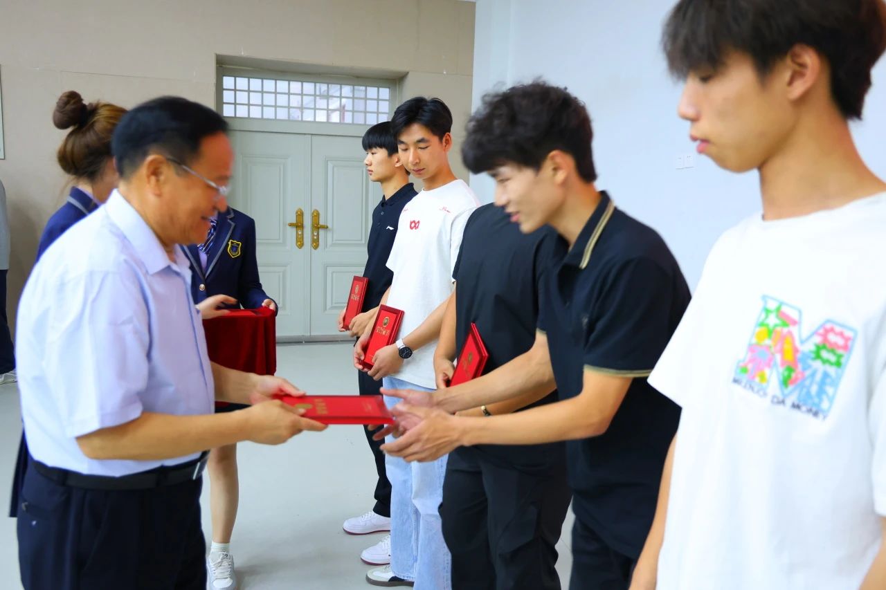 ug环球赛事快讯图片