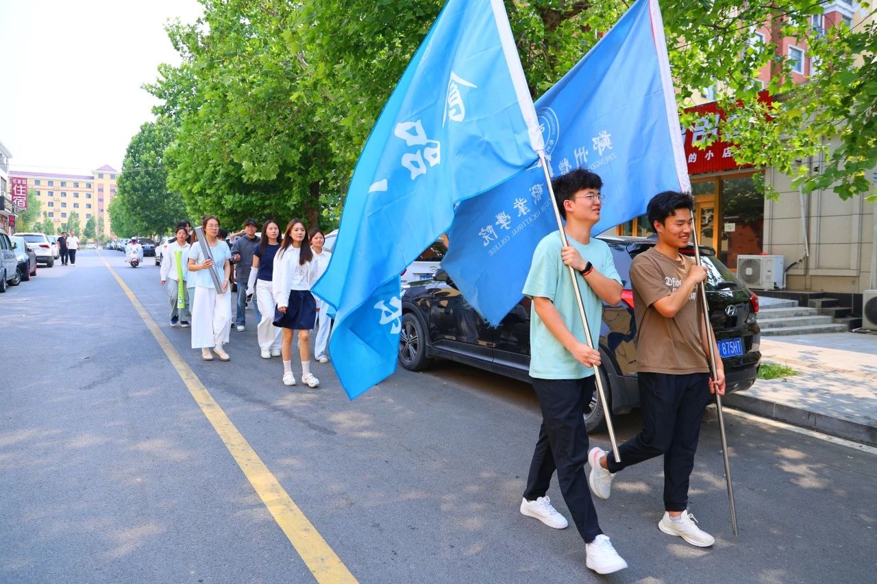 ug环球安全通道图片