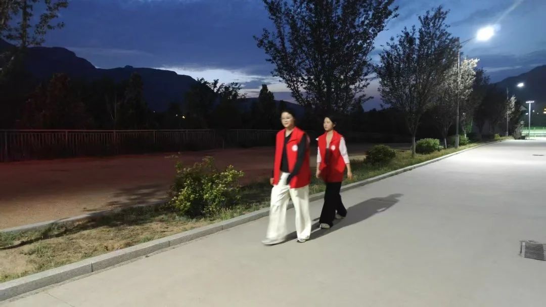 ug环球APP下载图片