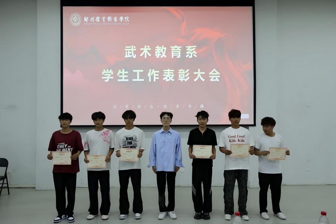 ug环球手机版图片