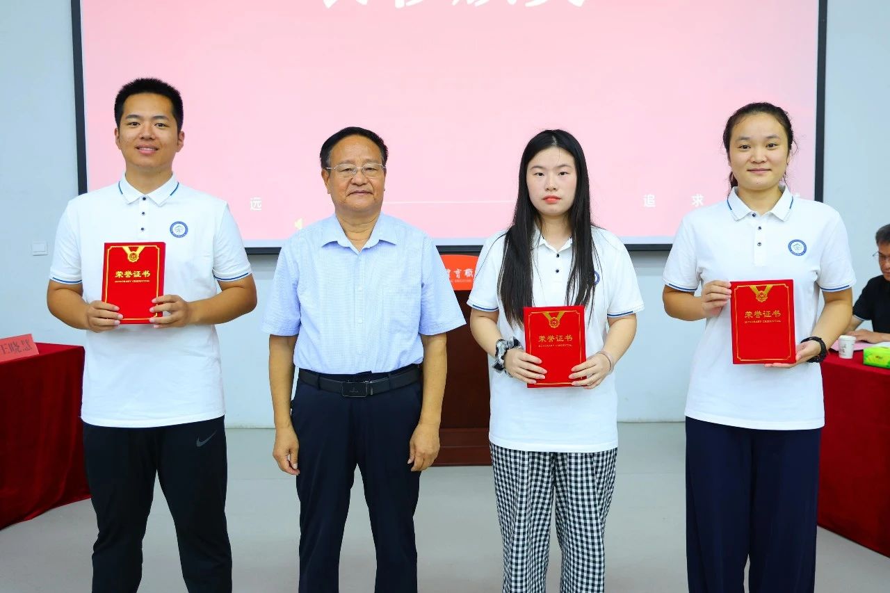 ug环球赛事资讯平台图片