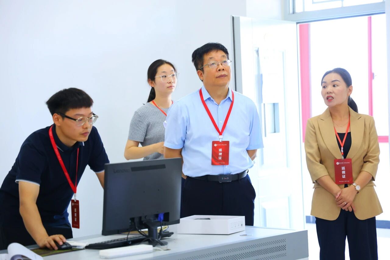 ug环球直播图片