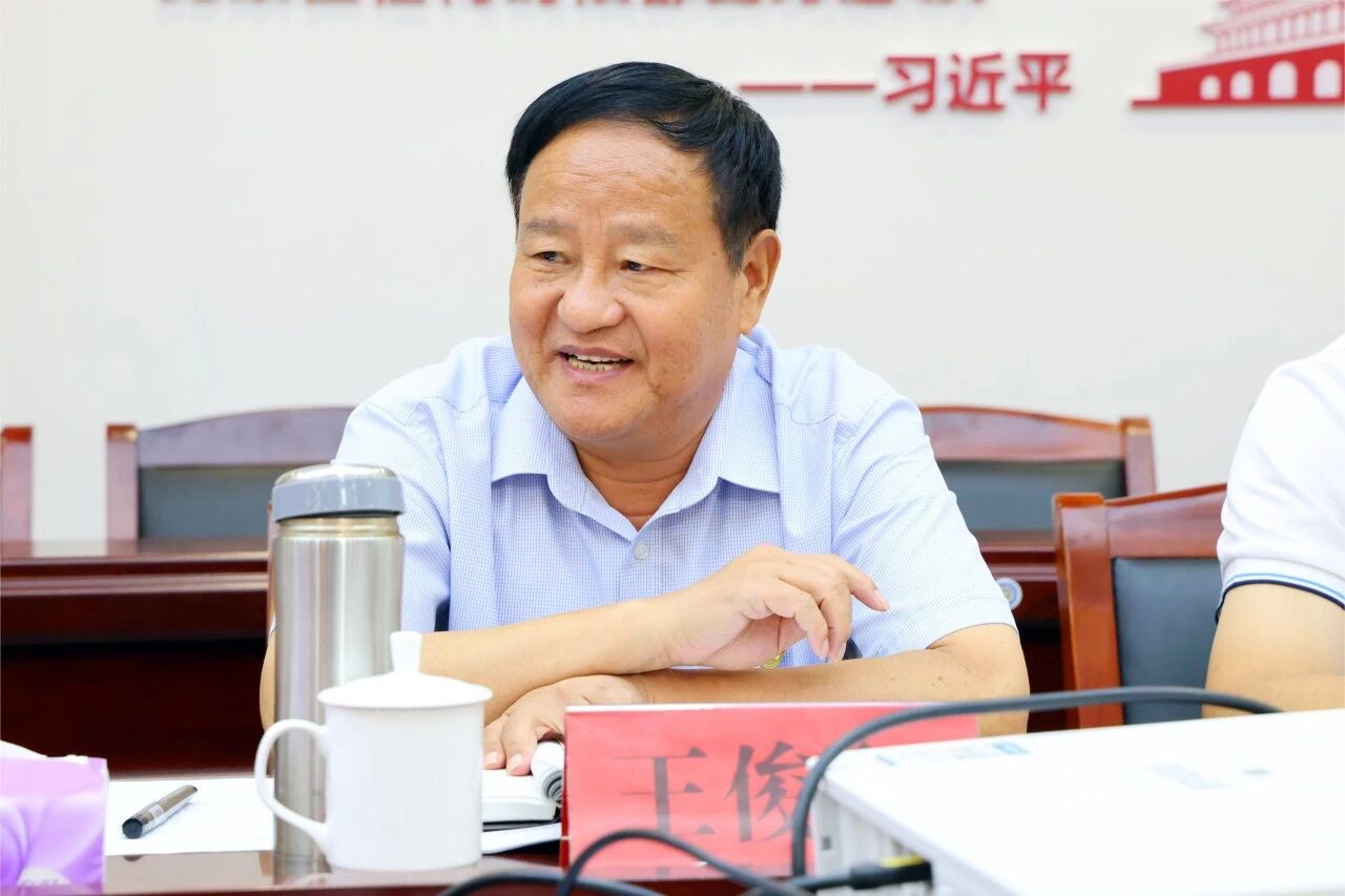 ug环球安全通道图片