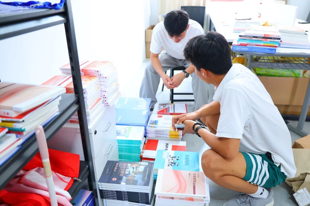 ug环球安全通道图片