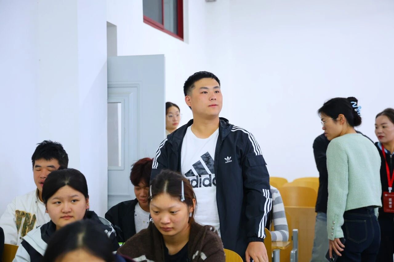 ug环球安全通道图片