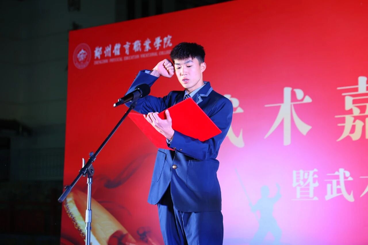 ug环球手机版图片