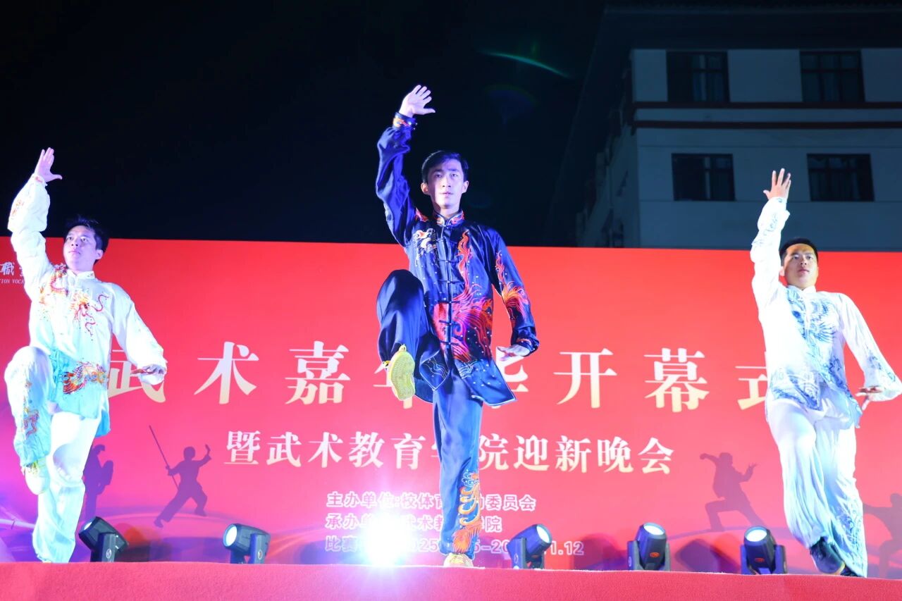 ug环球APP下载图片