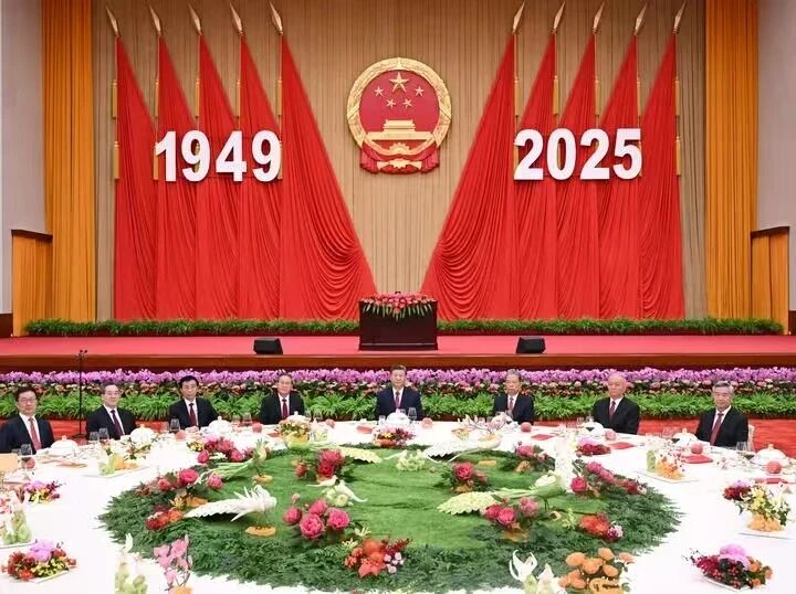 ug环球APP下载图片