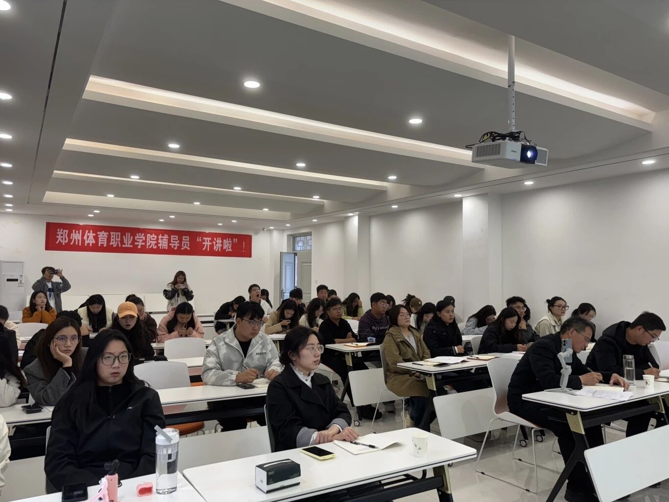 ug环球备用网址图片