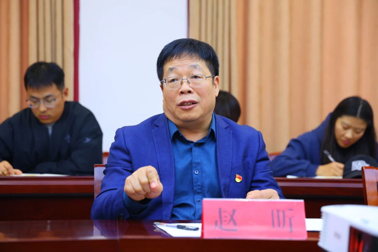 ug环球手机版图片