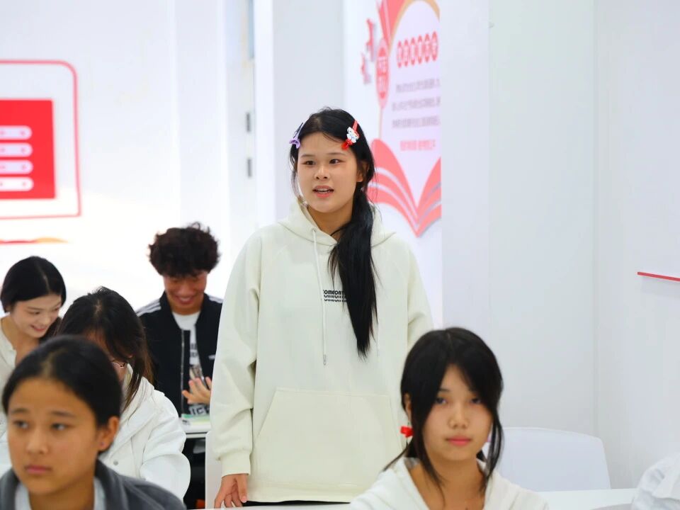 ug环球赛事资讯平台图片
