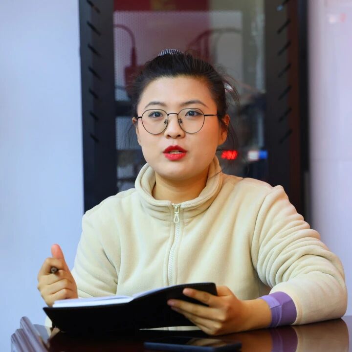 ug环球手机版图片