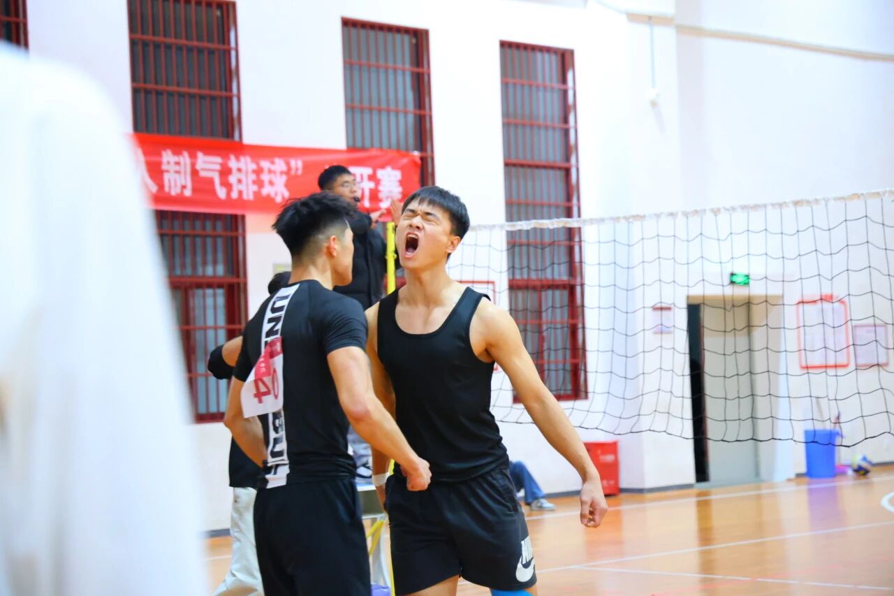 ug环球APP下载图片