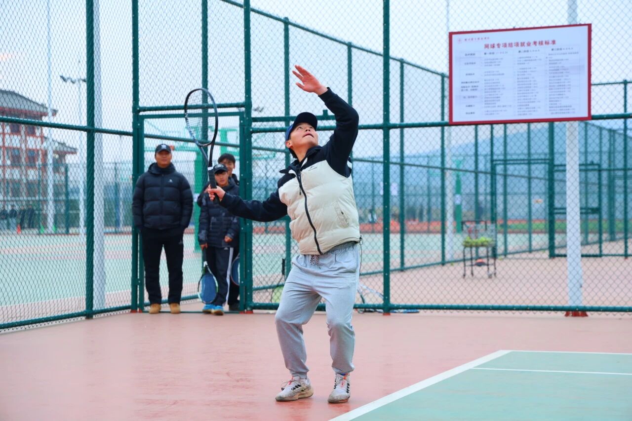ug环球客户端图片