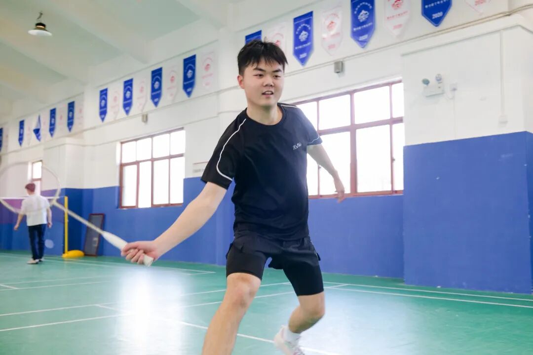 ug环球客户端图片