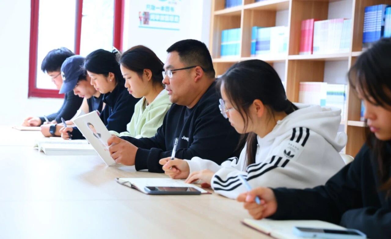 ug环球安全通道图片