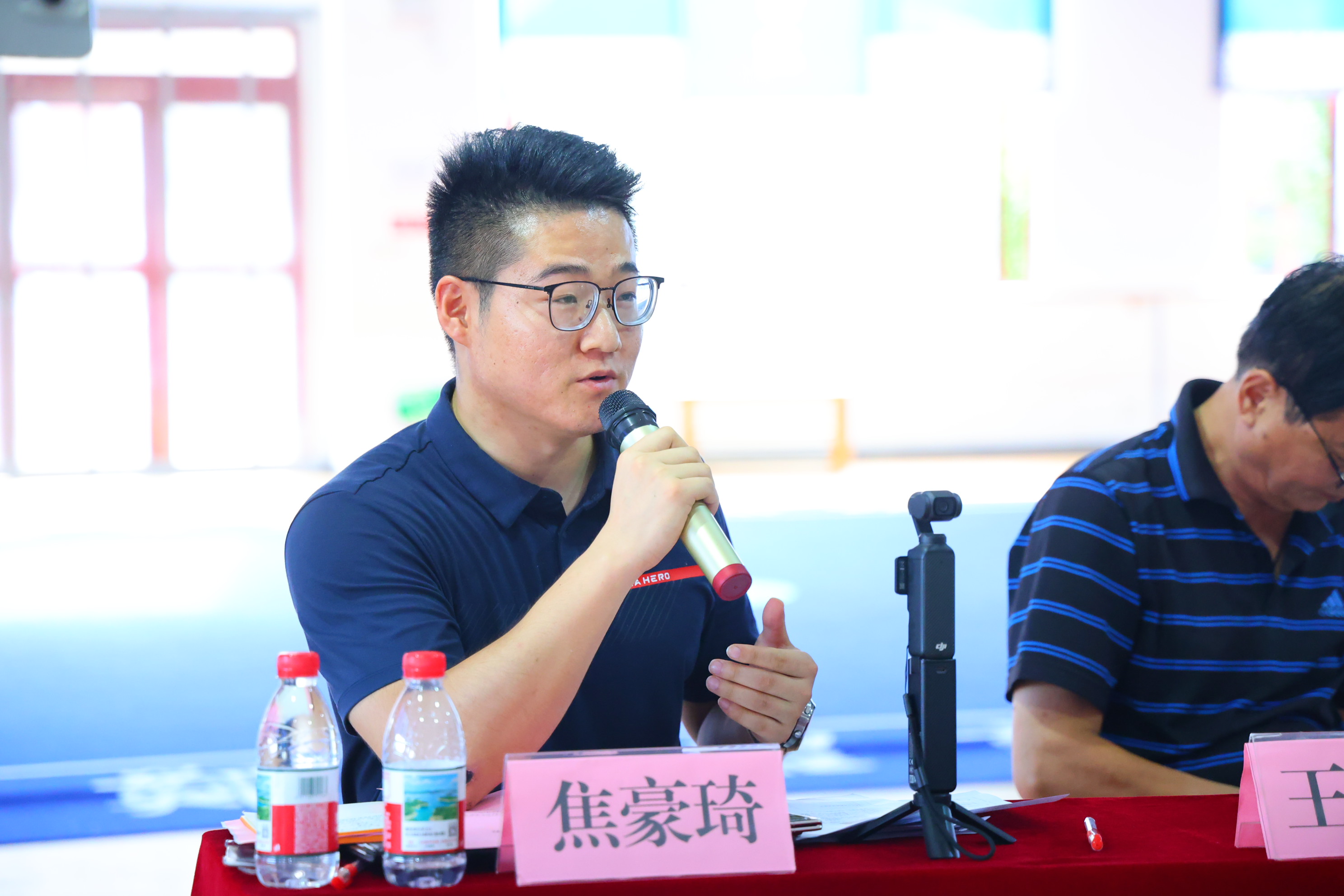 ug环球客户端图片